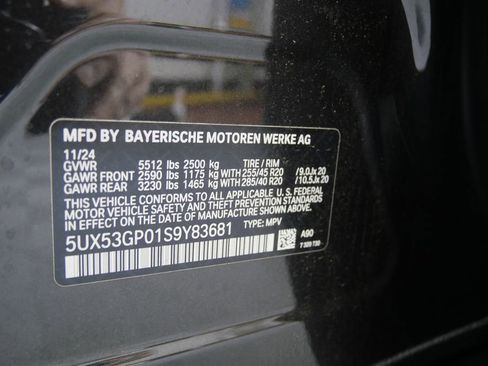 Certified 2025 BMW X3 xDrive30i w/ Convenience Package image 28