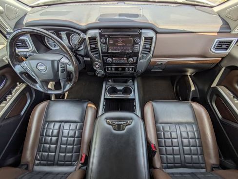 Used 2019 Nissan Titan Platinum Reserve w/ Platinum Utility Package AWD/4WD image 16