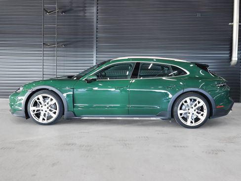 Certified 2024 Porsche Taycan 4S w/ Performance Package image 2