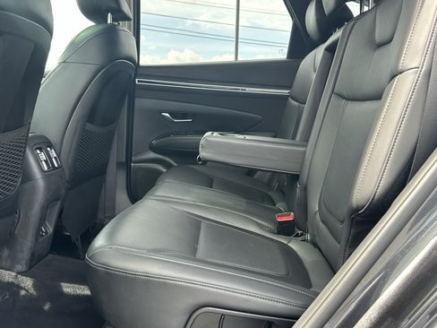 Used 2023 Hyundai Tucson Limited AWD/4WD image 19