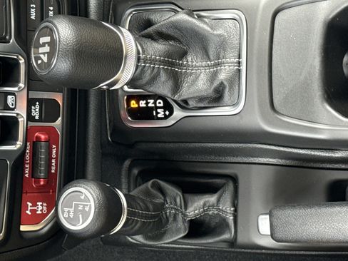 New 2026 Jeep Wrangler Unlimited Sport image 27