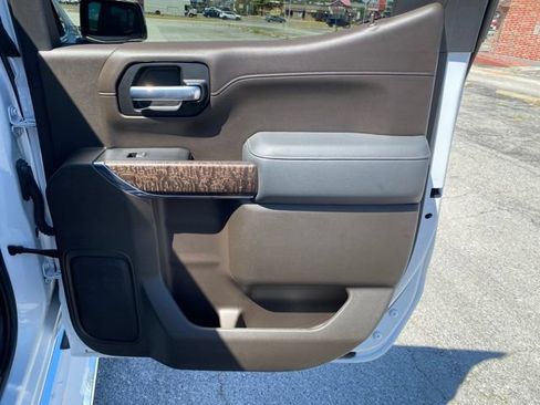 Used 2021 GMC Sierra 1500 Denali AWD/4WD image 24