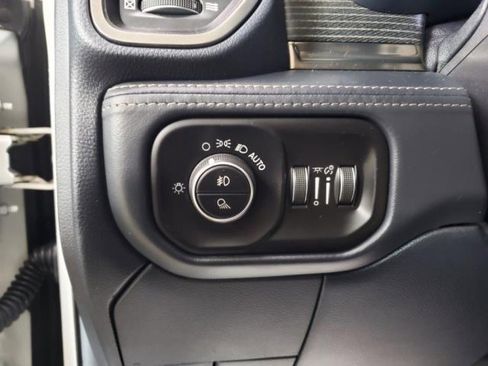 Used 2019 RAM 2500 Limited AWD/4WD image 20