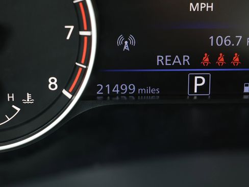 Used 2025 Nissan Altima 2.5 SV image 3