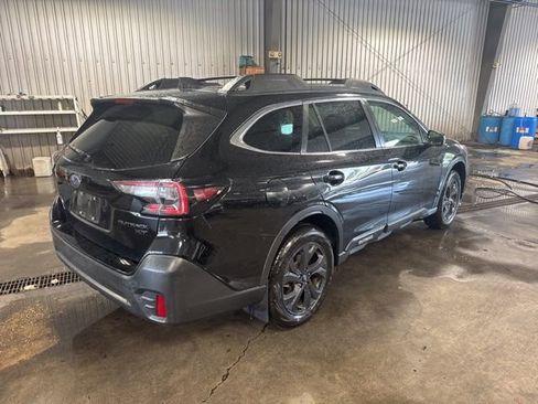 Used 2022 Subaru Outback Onyx Edition XT AWD/4WD image 5