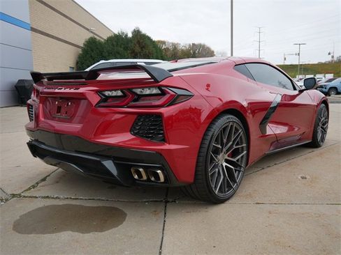 Used 2021 Chevrolet Corvette Stingray Premium Cpe w/ Z51 Performance Package image 11