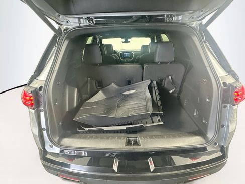 Used 2023 Chevrolet Traverse Premier w/ Redline Edition AWD/4WD image 31