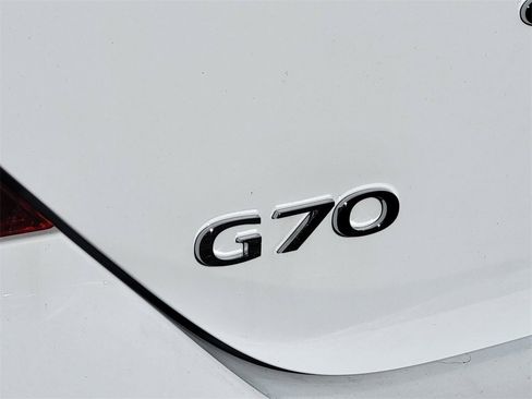 New 2026 Genesis G70 2.5T image 6