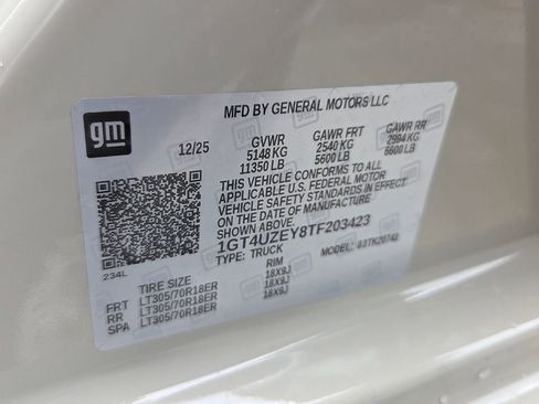 New 2026 GMC Sierra 2500 AT4X AWD/4WD image 4