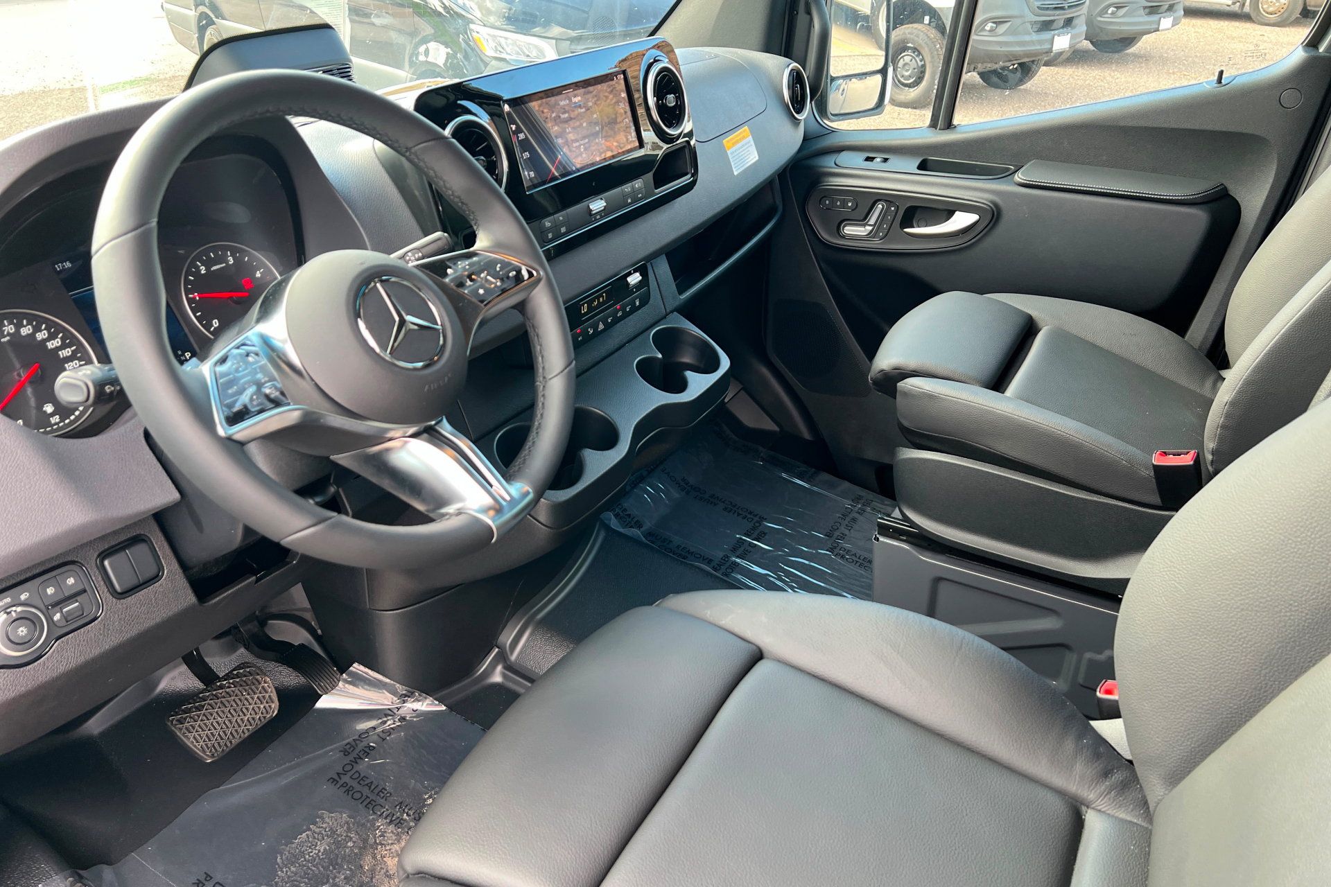 New 2026 Mercedes-Benz Sprinter 2500 image 15