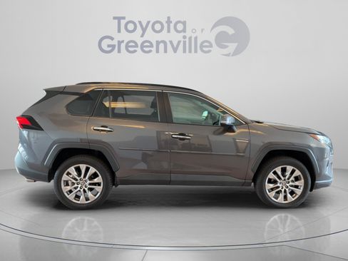 Certified 2022 Toyota RAV4 Limited AWD/4WD image 7