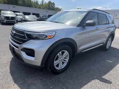 Used 2024 Ford Explorer XLT