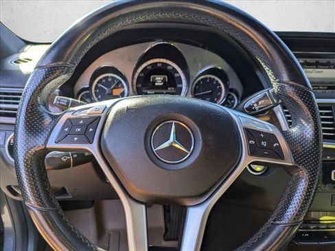 Used 2013 Mercedes-Benz E 350 4MATIC Sedan image 13