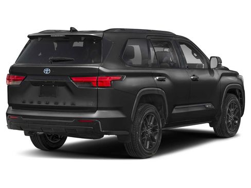 Used 2023 Toyota Sequoia Platinum AWD/4WD image 2