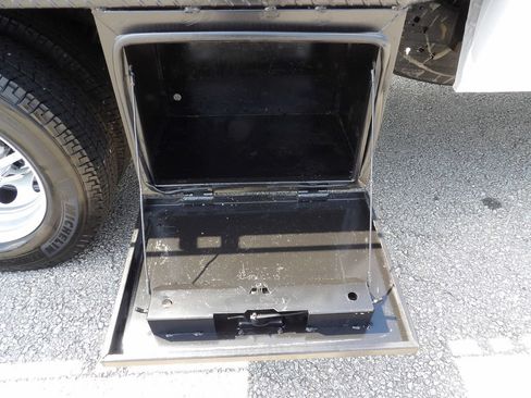 Used 2025 Chevrolet Silverado 3500 W/T AWD/4WD image 50
