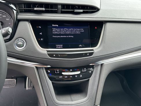 New 2026 Cadillac XT5 Sportv w/ LPO, Floor Liner Package AWD/4WD image 24