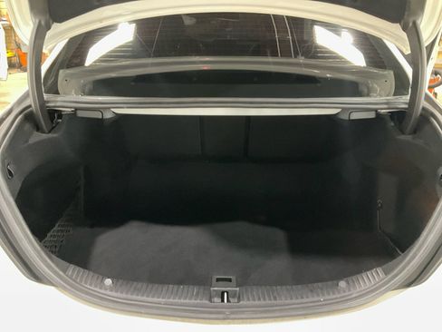 Used 2015 Mercedes-Benz C 300 4MATIC Sedan image 19