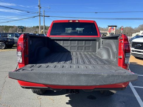 Used 2024 RAM 2500 Big Horn w/ Night Edition image 5