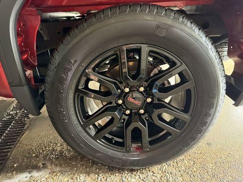 Certified 2023 GMC Sierra 1500 Elevation image 10