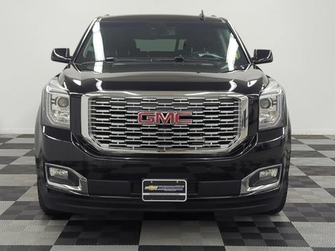 Used 2019 GMC Yukon Denali w/ Enhanced Security Package AWD/4WD image 2