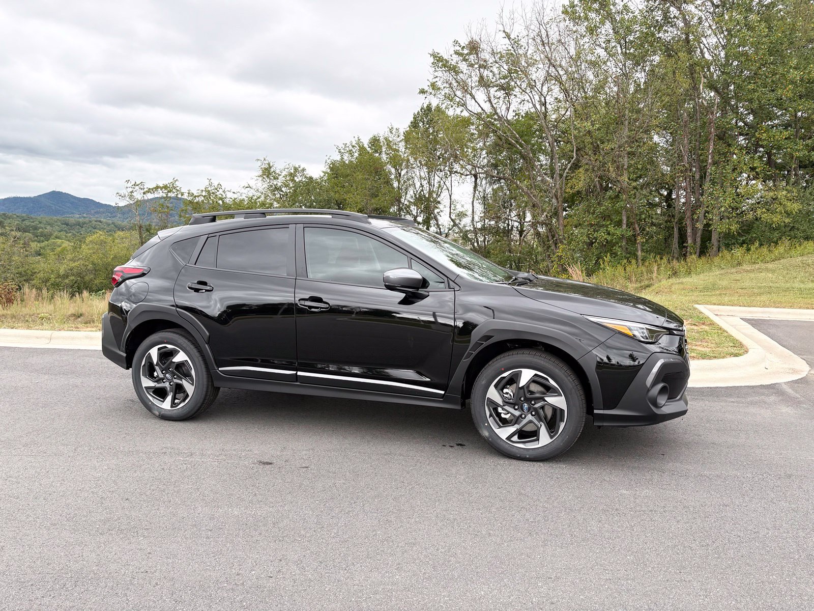 New 2026 Subaru Crosstrek 2.5i Limited AWD/4WD image 7