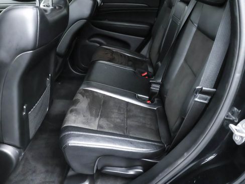 Used 2018 Jeep Grand Cherokee Altitude image 30