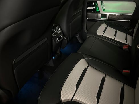 New 2026 Mercedes-Benz G 63 AMG 4MATIC image 11
