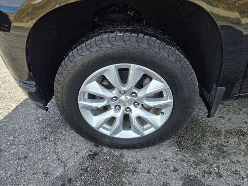 Used 2020 Chevrolet Silverado 1500 Custom w/ Custom Value Package image 29