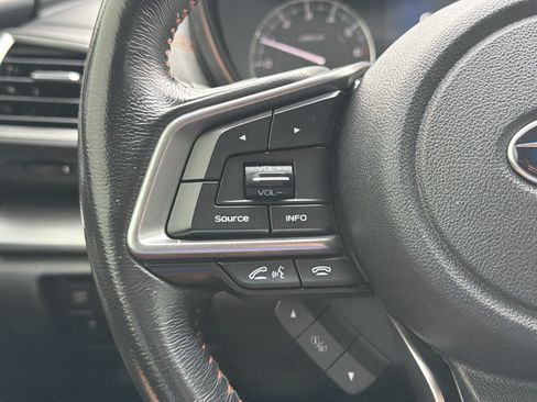 Certified 2021 Subaru Crosstrek 2.5i Limited AWD/4WD image 14