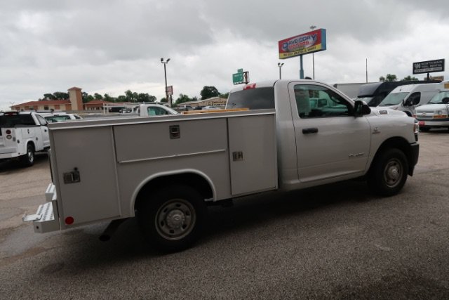 Used 2022 RAM 2500 Tradesman RWD image 3