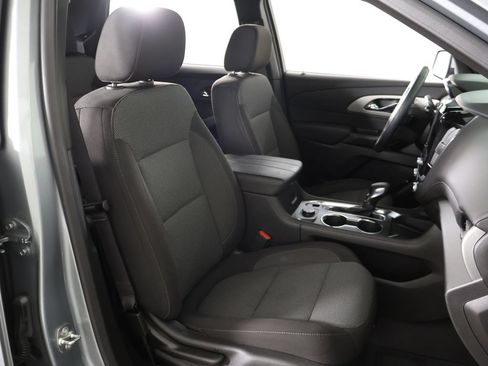 Used 2023 Chevrolet Traverse LT AWD/4WD image 30