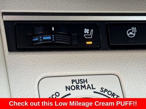 Used 2018 Lexus ES 350 w/ Navigation System Package image 24