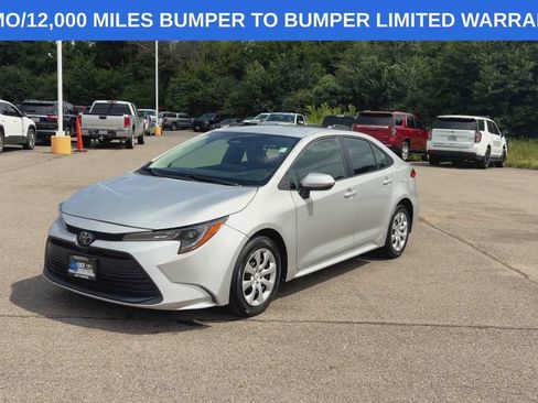 Used 2024 Toyota Corolla LE FWD image 4