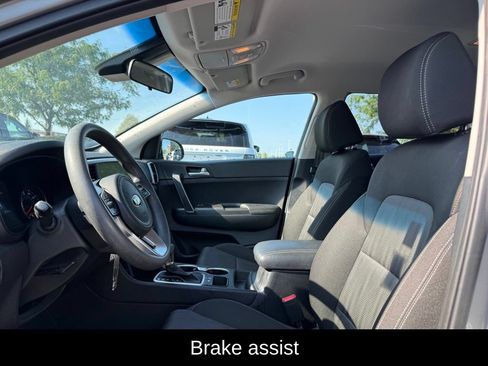 Used 2021 Kia Sportage LX FWD image 7