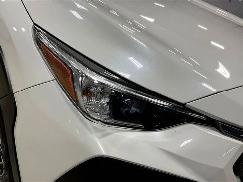 Used 2024 Subaru Crosstrek 2.0i Premium AWD/4WD image 31