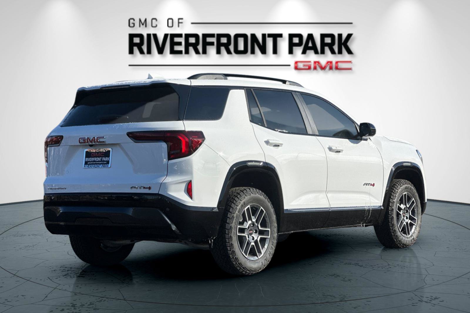 New 2026 GMC Terrain AT4 w/ Convenience Package III AWD/4WD image 3