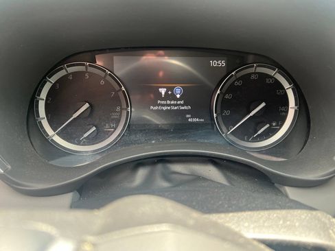 Certified 2020 Toyota Highlander XLE FWD image 9