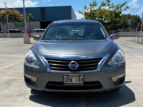 Used 2015 Nissan Altima 2.5 S w/ Power Driver Seat Package FWD image 2