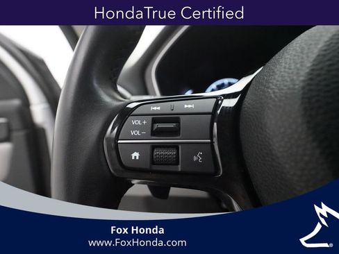 Certified 2025 Honda Pilot EX-L image 18