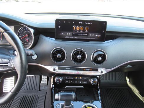 Used 2023 Kia Stinger GT-Line w/ Sun & Sound Package image 20