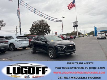 Used 2025 Chevrolet Trax LT