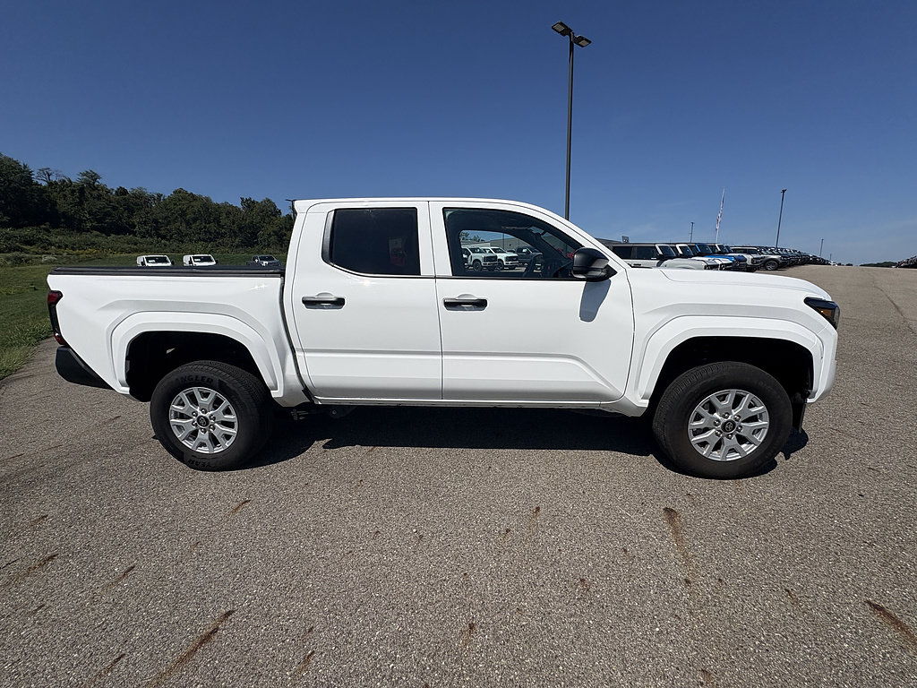 Used 2026 Toyota Tacoma SR AWD/4WD image 6
