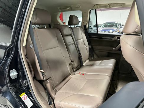 Used 2014 Lexus GX 460 Luxury w/ Driver Support Package AWD/4WD image 51