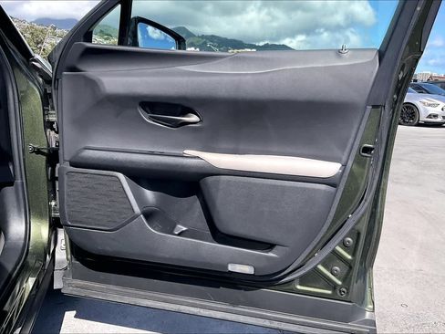 Used 2019 Lexus UX 250h FWD image 28