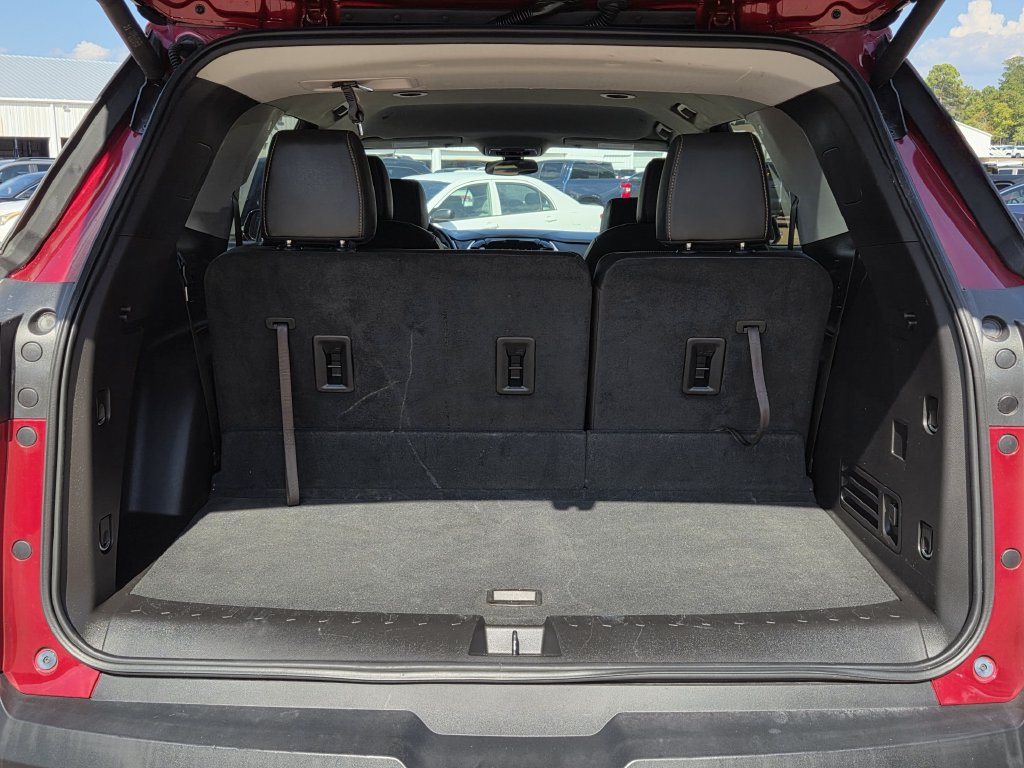 Certified 2020 Chevrolet Traverse LT FWD image 28