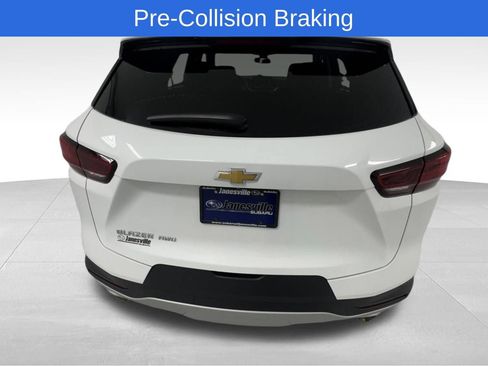 Used 2023 Chevrolet Blazer LT AWD/4WD image 4