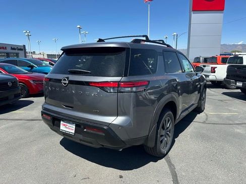 New 2026 Nissan Pathfinder SV AWD/4WD image 10
