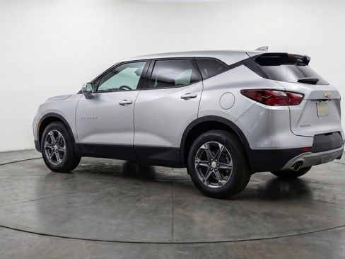 Used 2025 Chevrolet Blazer LT image 6