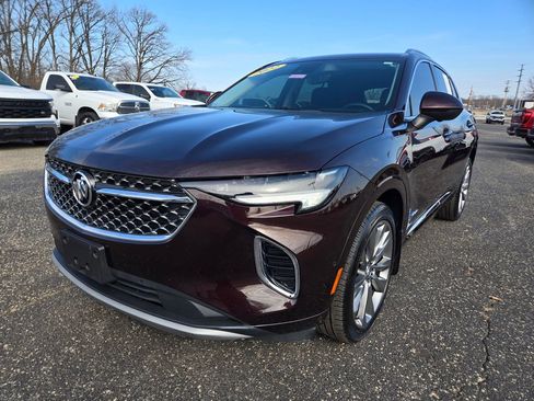 Used 2022 Buick Envision Avenir w/ Technology Package II image 4