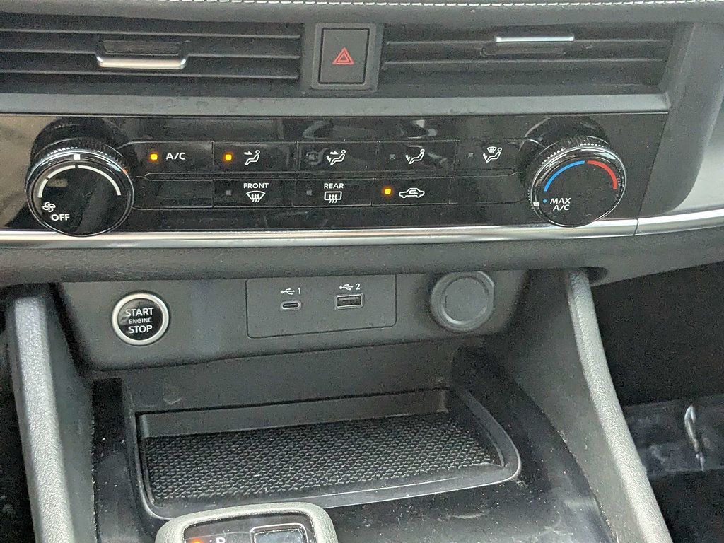 Used 2023 Nissan Rogue S FWD image 23